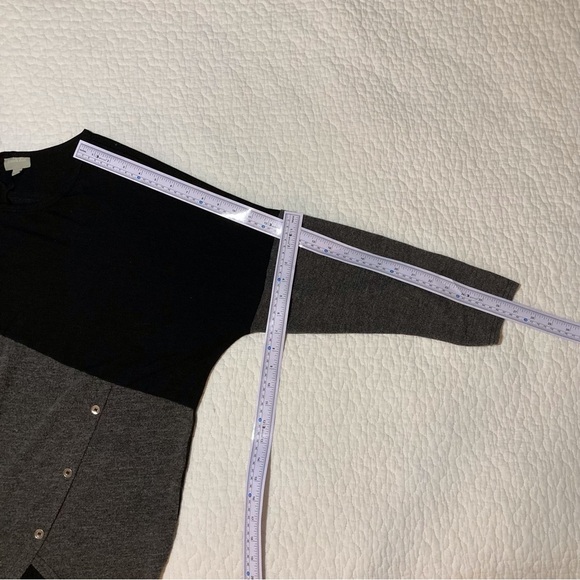 Zim & Zoe Colorblock Knit Top | Lightweight Sweater | 3/4 Sleeves - Picture 5 of 11